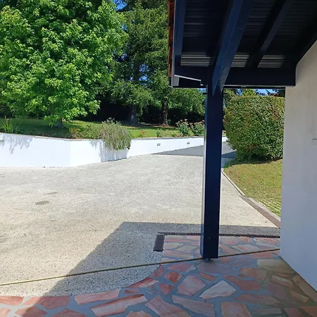 Spacieux Et Lumineux Dans Contemporaine Avec Piscine Chauffee Privative Pres Golf D'arcangues * ビダール