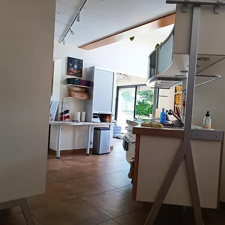 Spacieux Et Lumineux Dans Contemporaine Avec Piscine Chauffee Privative Pres Golf D'arcangues Villa
