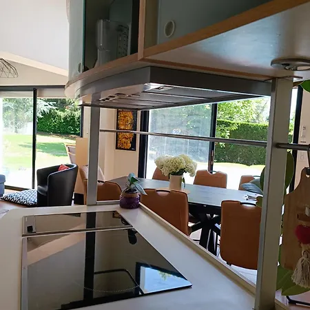 Villa Spacieux Et Lumineux Dans Contemporaine Avec Piscine Chauffee Privative Pres Golf D'arcangues *