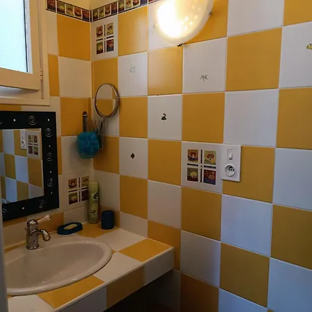Spacieux Et Lumineux Dans Contemporaine Avec Piscine Chauffee Privative Pres Golf D'arcangues
