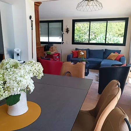 Spacieux Et Lumineux Dans Contemporaine Avec Piscine Chauffee Privative Pres Golf D'arcangues * Bidart