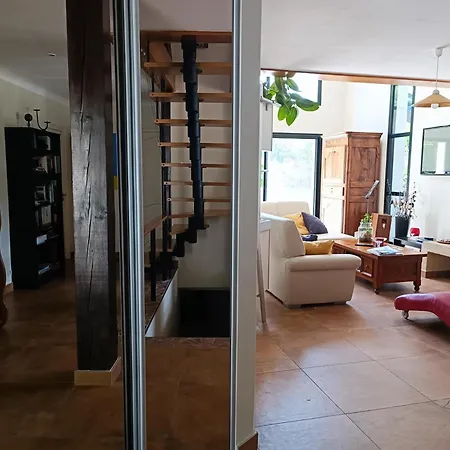 Villa Spacieux Et Lumineux Dans Contemporaine Avec Piscine Chauffee Privative Pres Golf D'arcangues