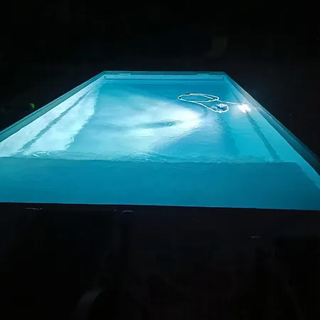 Spacieux Et Lumineux Dans Contemporaine Avec Piscine Chauffee Privative Pres Golf D'arcangues Villa